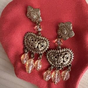 Stephen Dweck chendelier earrings with bag